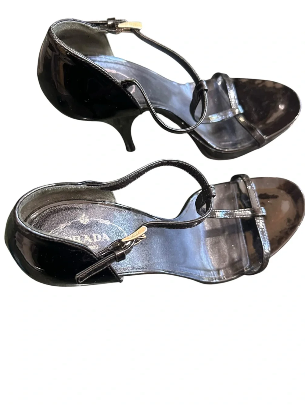 Prada very good